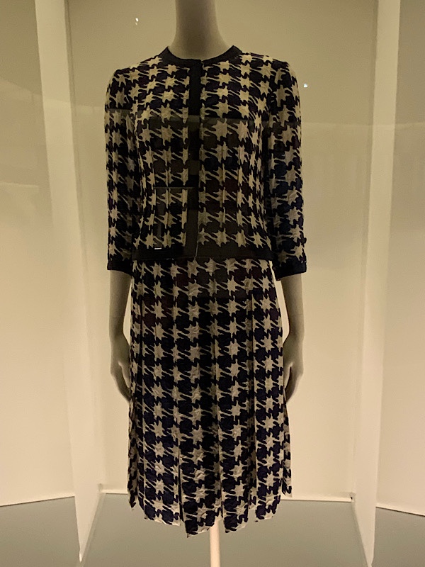 Chanel suit V&A exhibition London